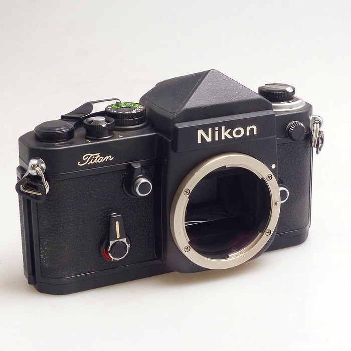 ニコン F2 チタン ネーム入り
