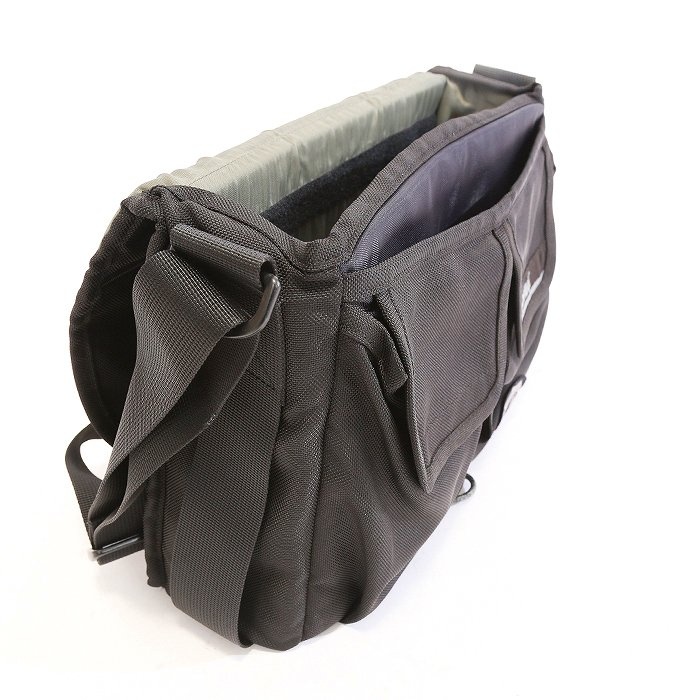 ドンケ F-803 ホワイトハウス記者団モデル ブラック