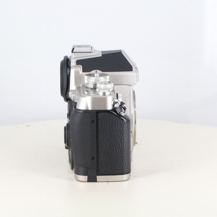 ニコン Df ボディ シルバー