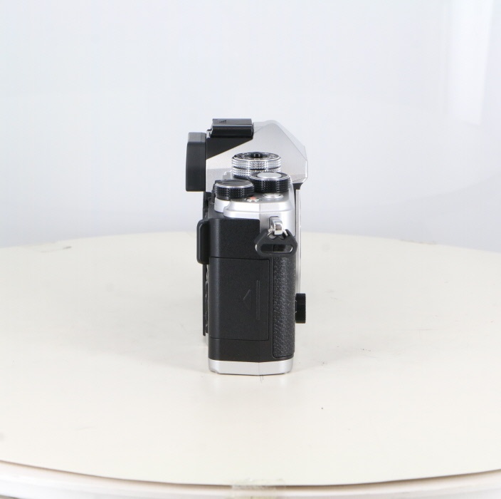 OM SYSTEM OM-3 ボディ