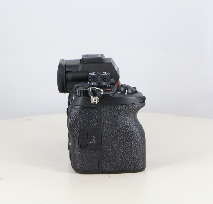 ソニー α7RV (ILCE-7RM5) ボデイ