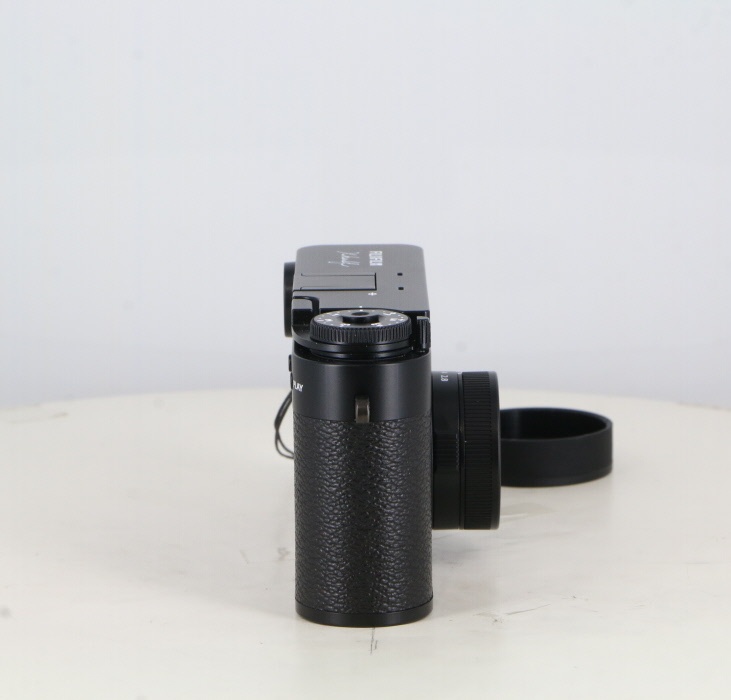 フジフイルム X Half (X-HF1) ブラック 多言語モデル