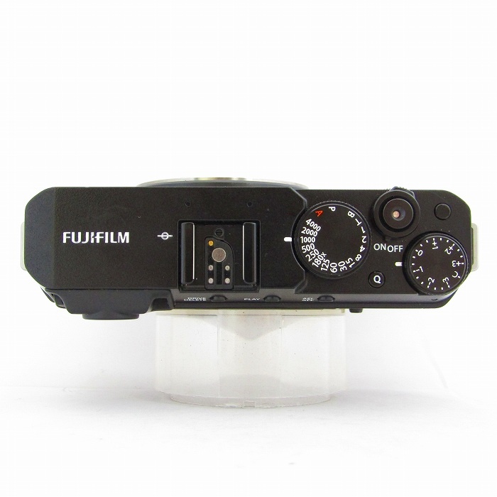 フジフイルム X-E4-B ボデイ