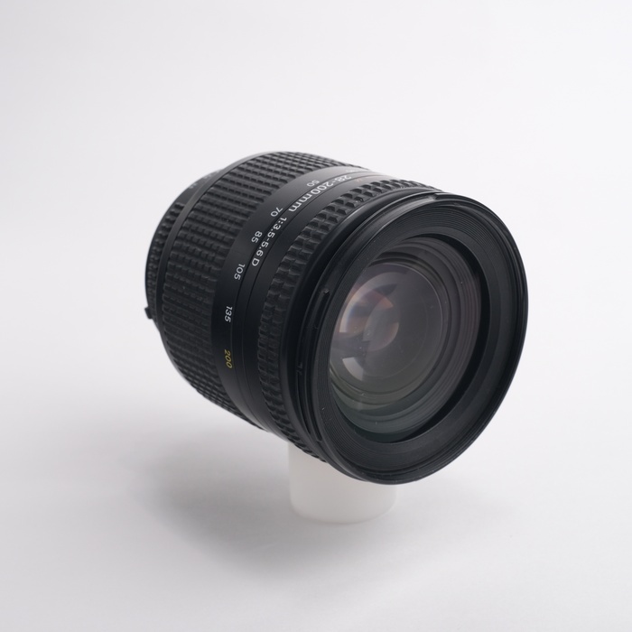 ニコン AI AF 28-200/3.5-5.6D