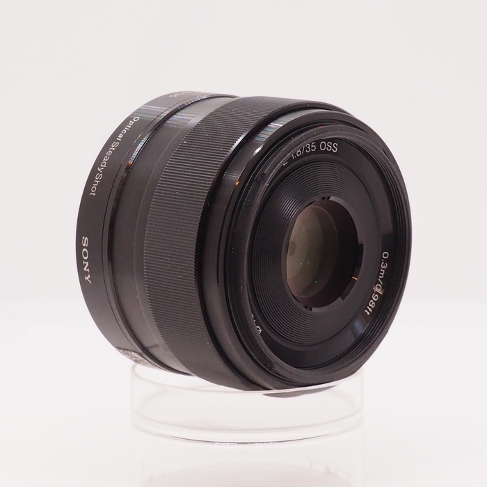 ソニー E35/F1.8 OSS