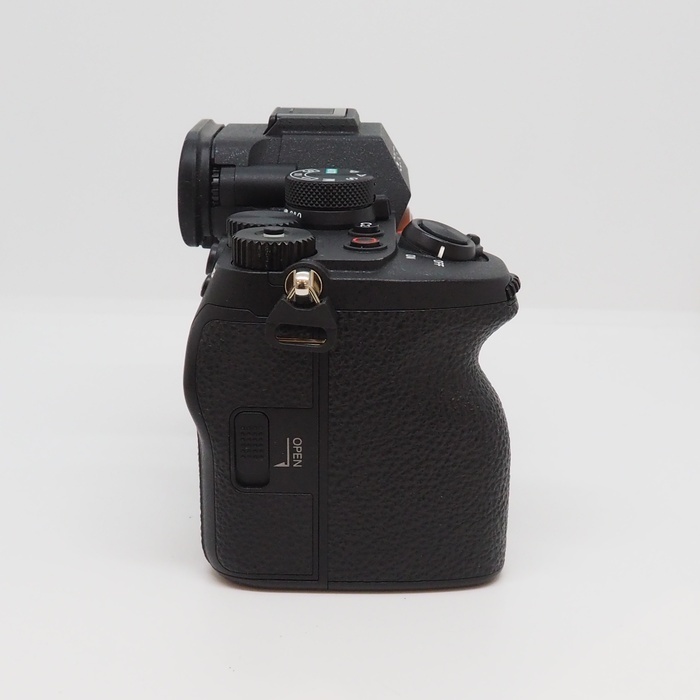 ソニー ILCE-7M4 アルファIV ボディ