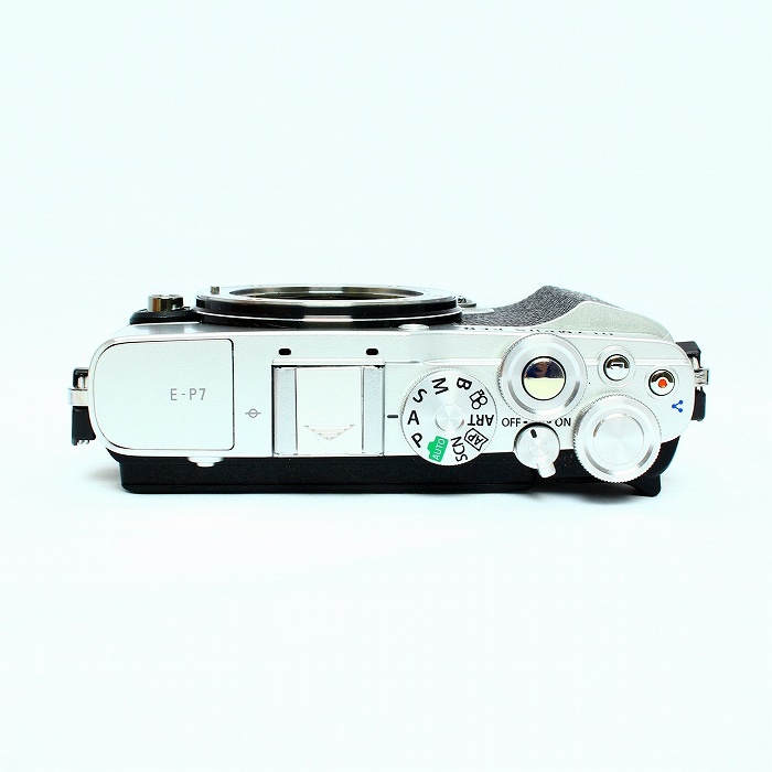 オリンパス E-P7 ボディ シルバー