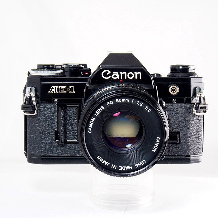 キヤノン AE-1 + FD50/1.8SC