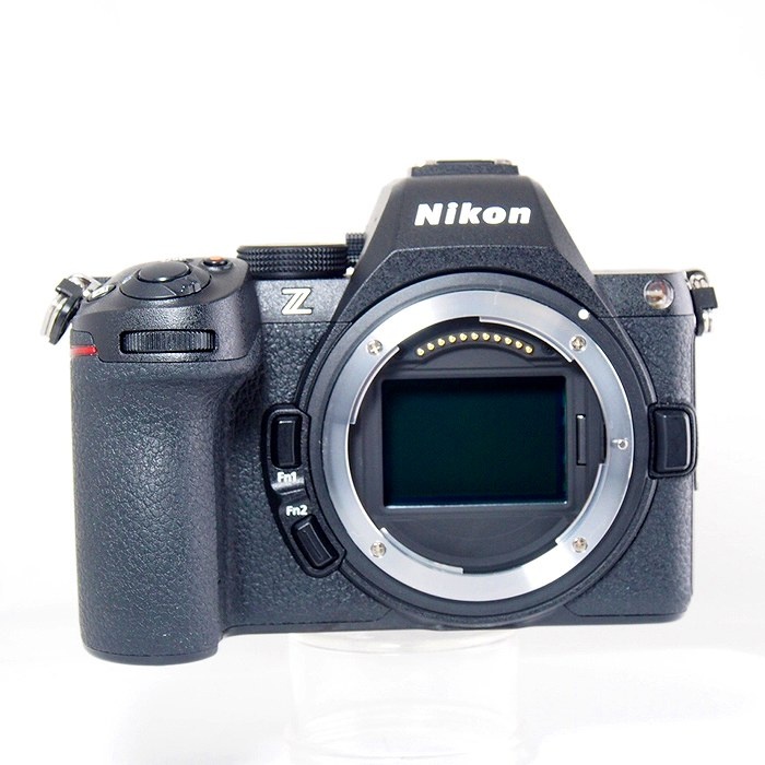 ニコン Z5II ボデイ