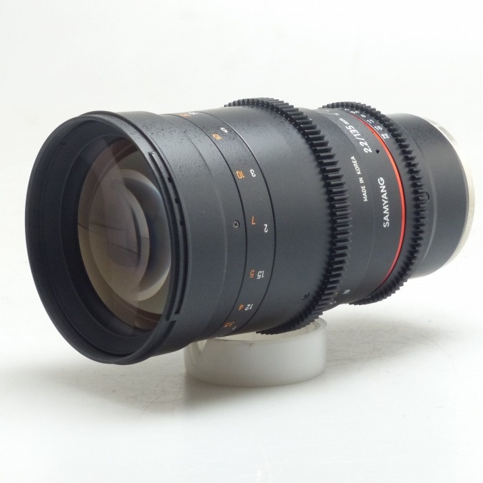 SAMYANG 135/T2.2 VDSLR ED UMC ソニーE