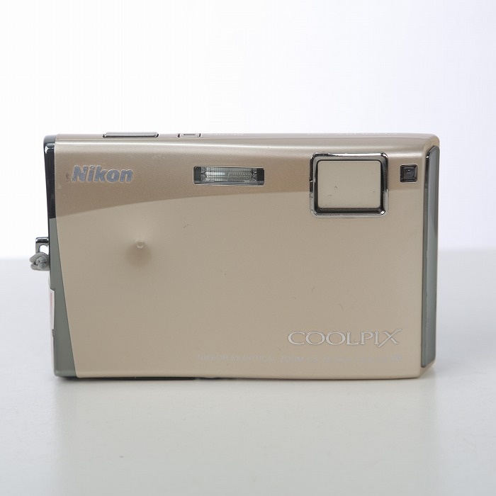 ニコン COOLPIX S570