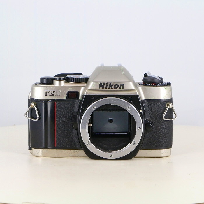 ニコン FE10