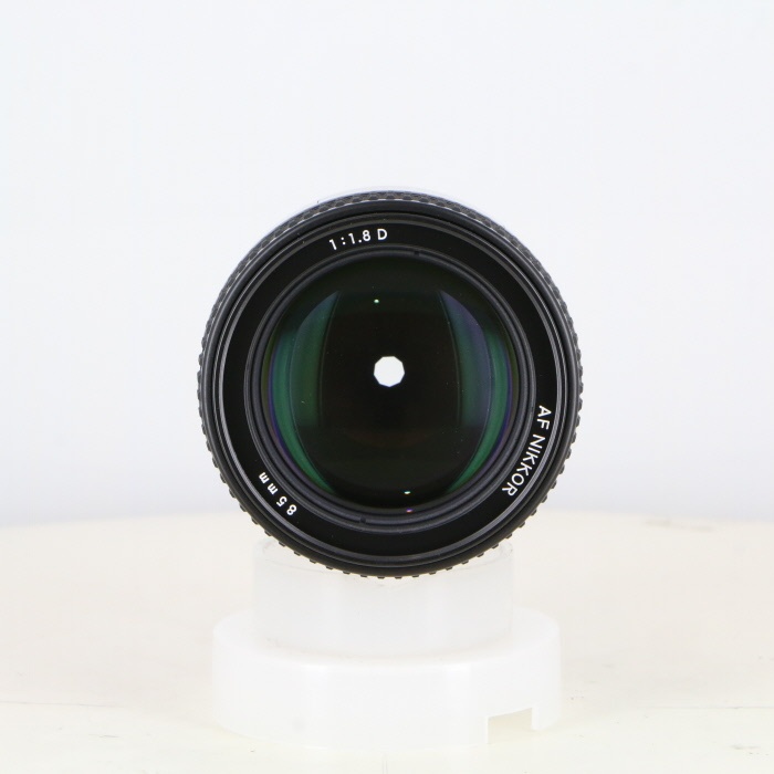 ニコン AF 85/F1.8D