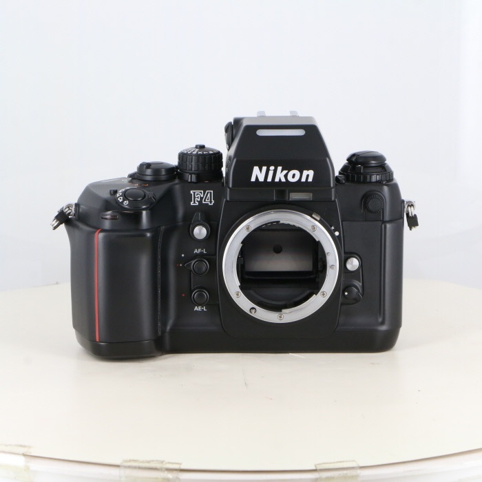 ニコン F4