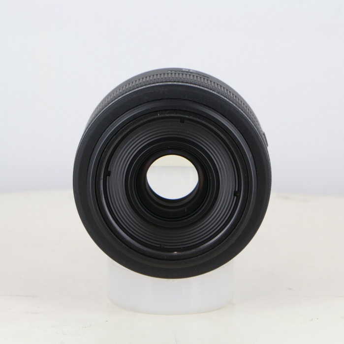 キヤノン RF35/1.8 マクロ IS STM