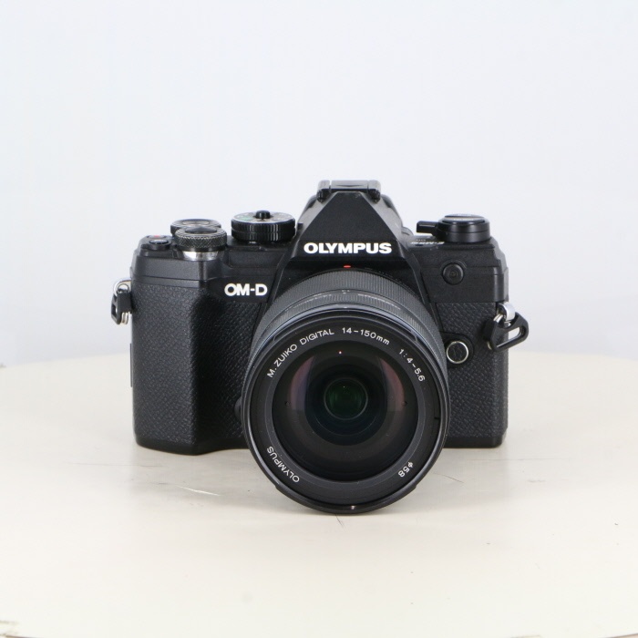 オリンパス OM-D E-M5 MARK3 14-150II レンズキット ブラック