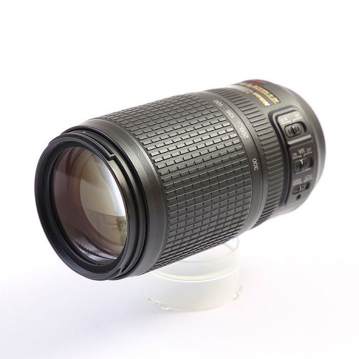 ニコン AF-S VR 70-300/F4.5-5.6G IF-ED