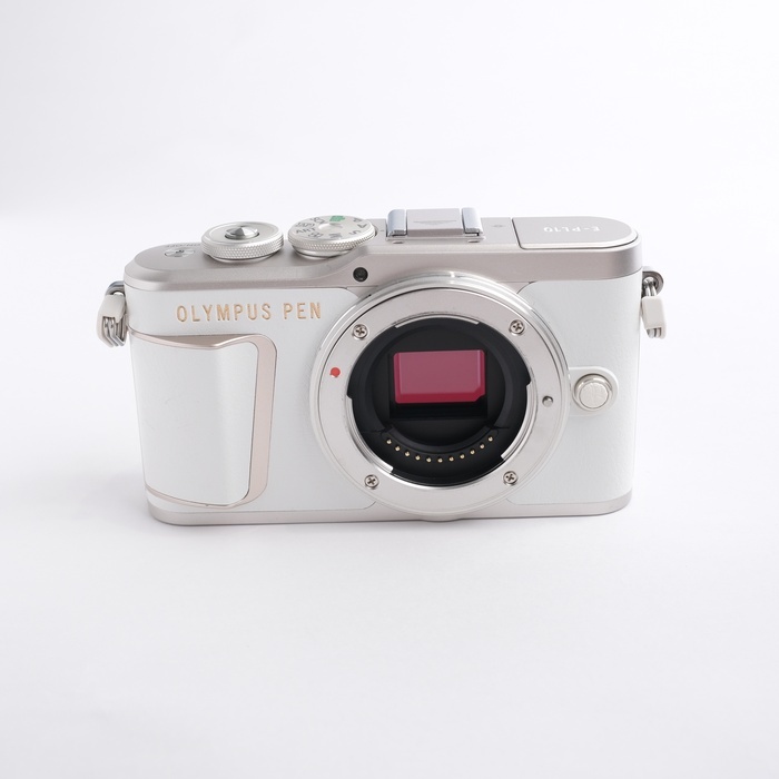 オリンパス E-PL10 ボディ ホワイト