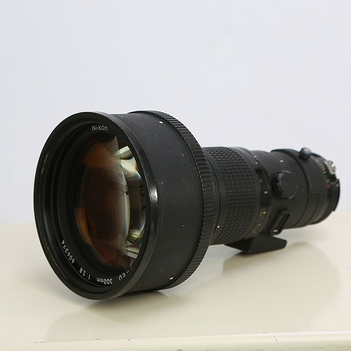 ニコン Ai ED 300/2.8