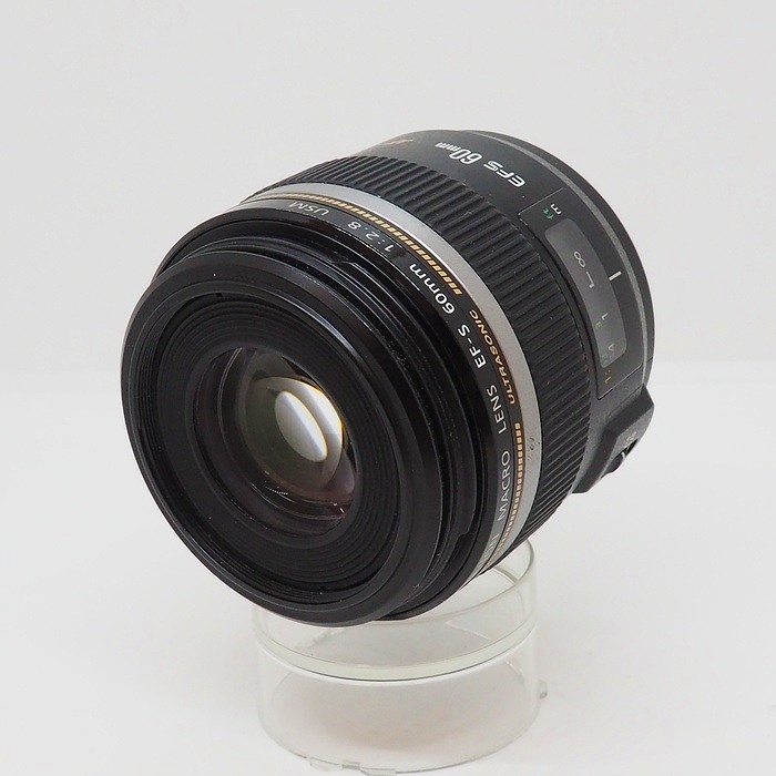 キヤノン EF-S60/F2.8 マクロ USM