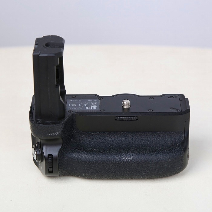 ソノタ Meike MK-A9 バッテリーグリップ