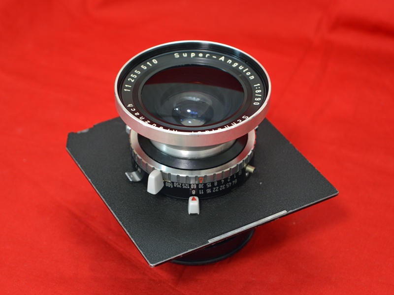 スーパーアンギュロン 90ミリ f8