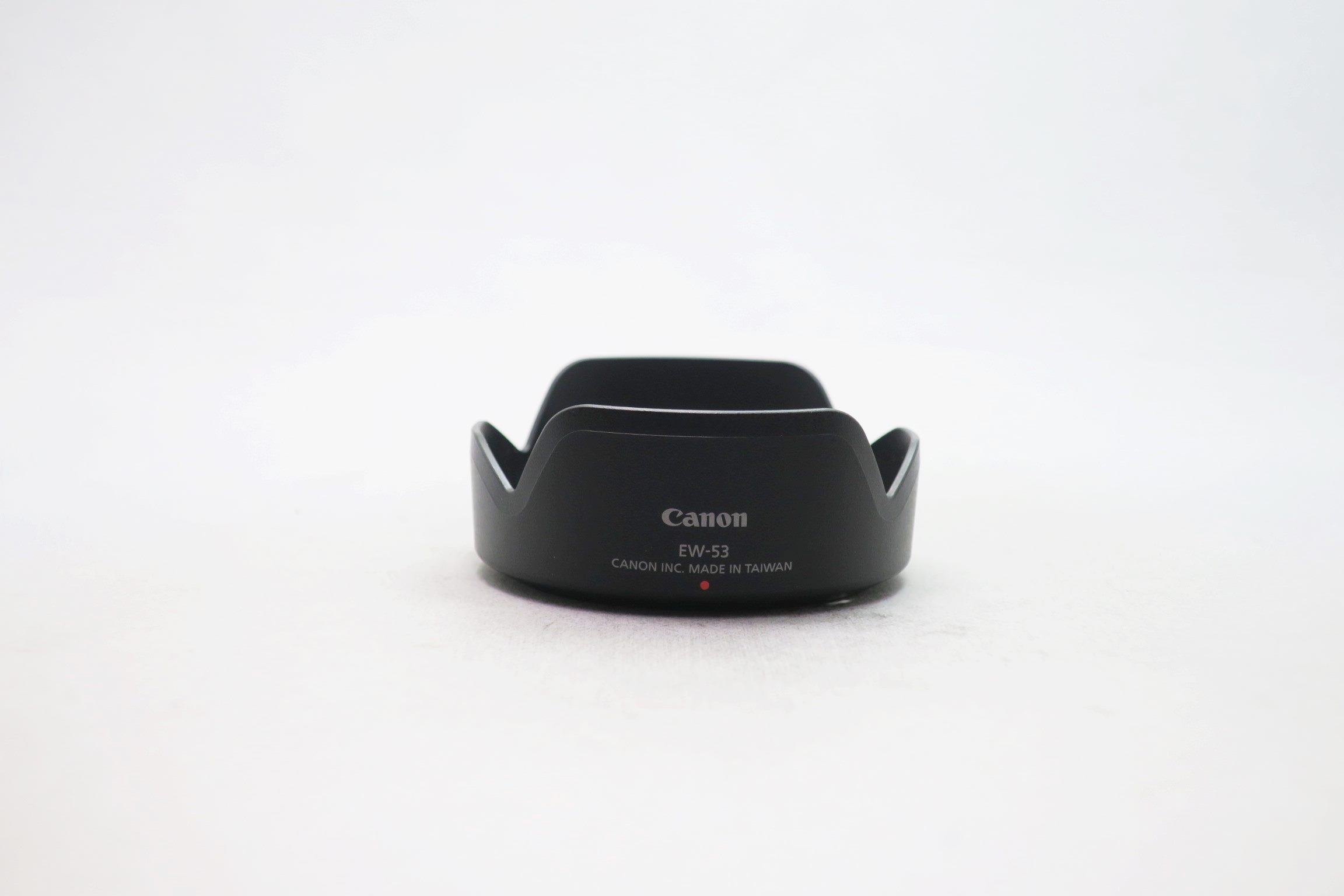 キヤノン EOS M200 ダブルレンズキット