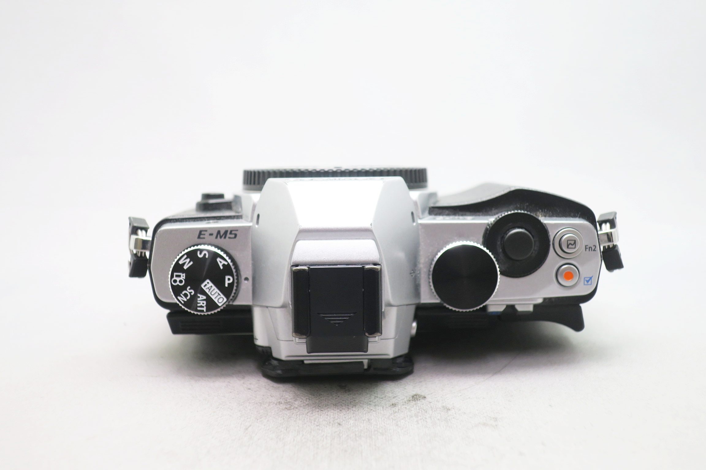 オリンパス OM-D E-M5