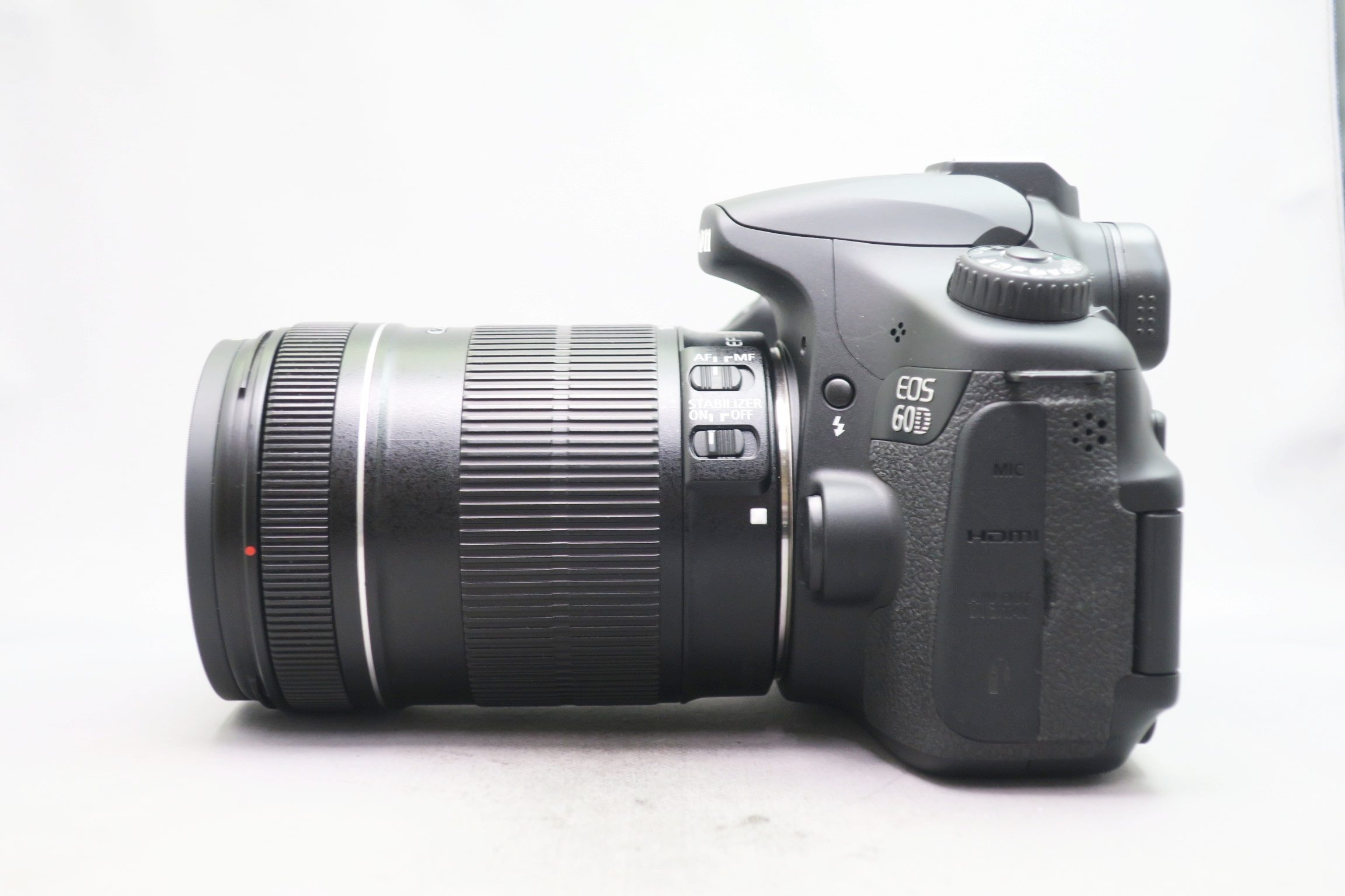 キヤノン EOS 60D EF-S 18-135/3.5-5.6 IS