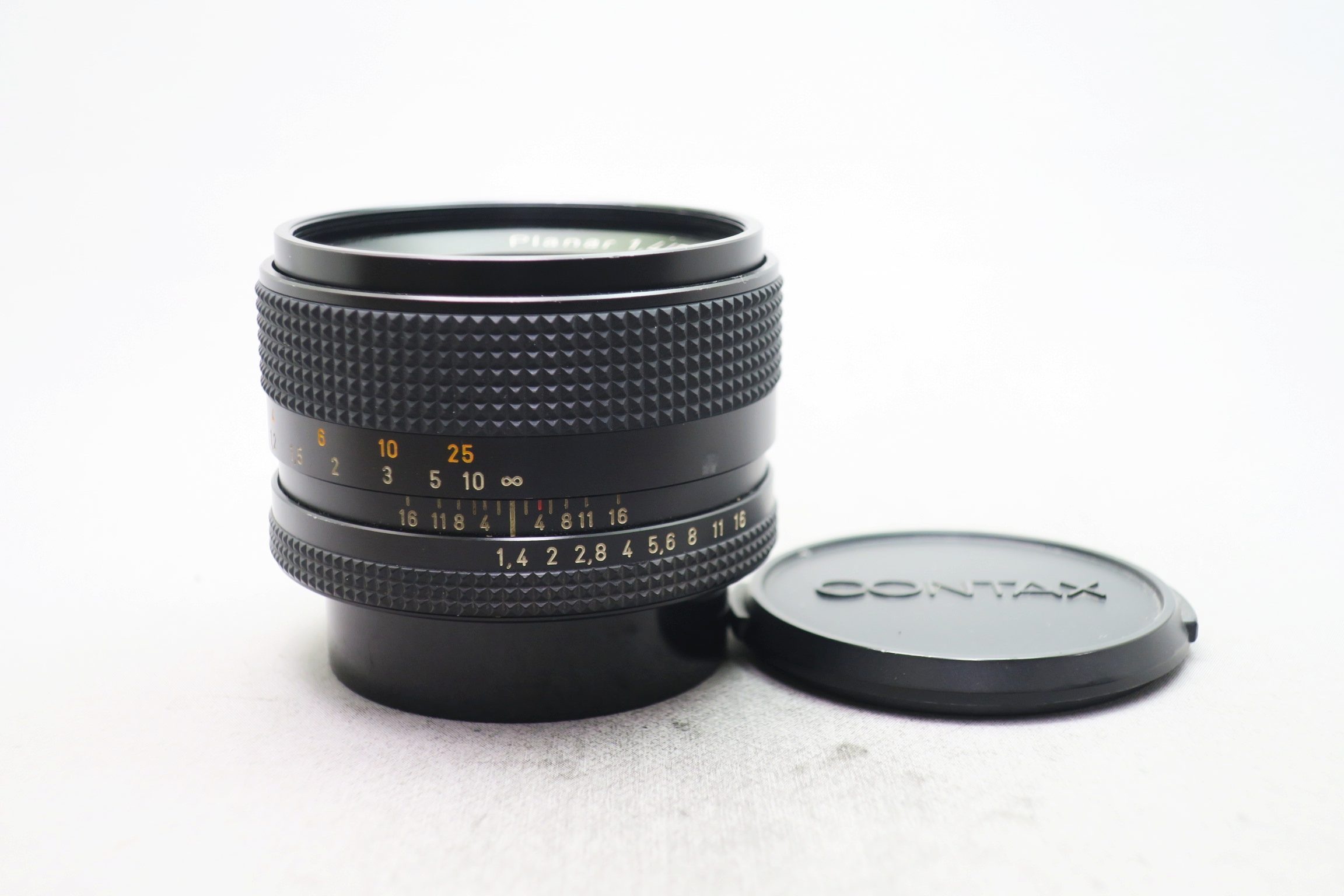 コンタックス プラナー 50/1.4T* AEJ