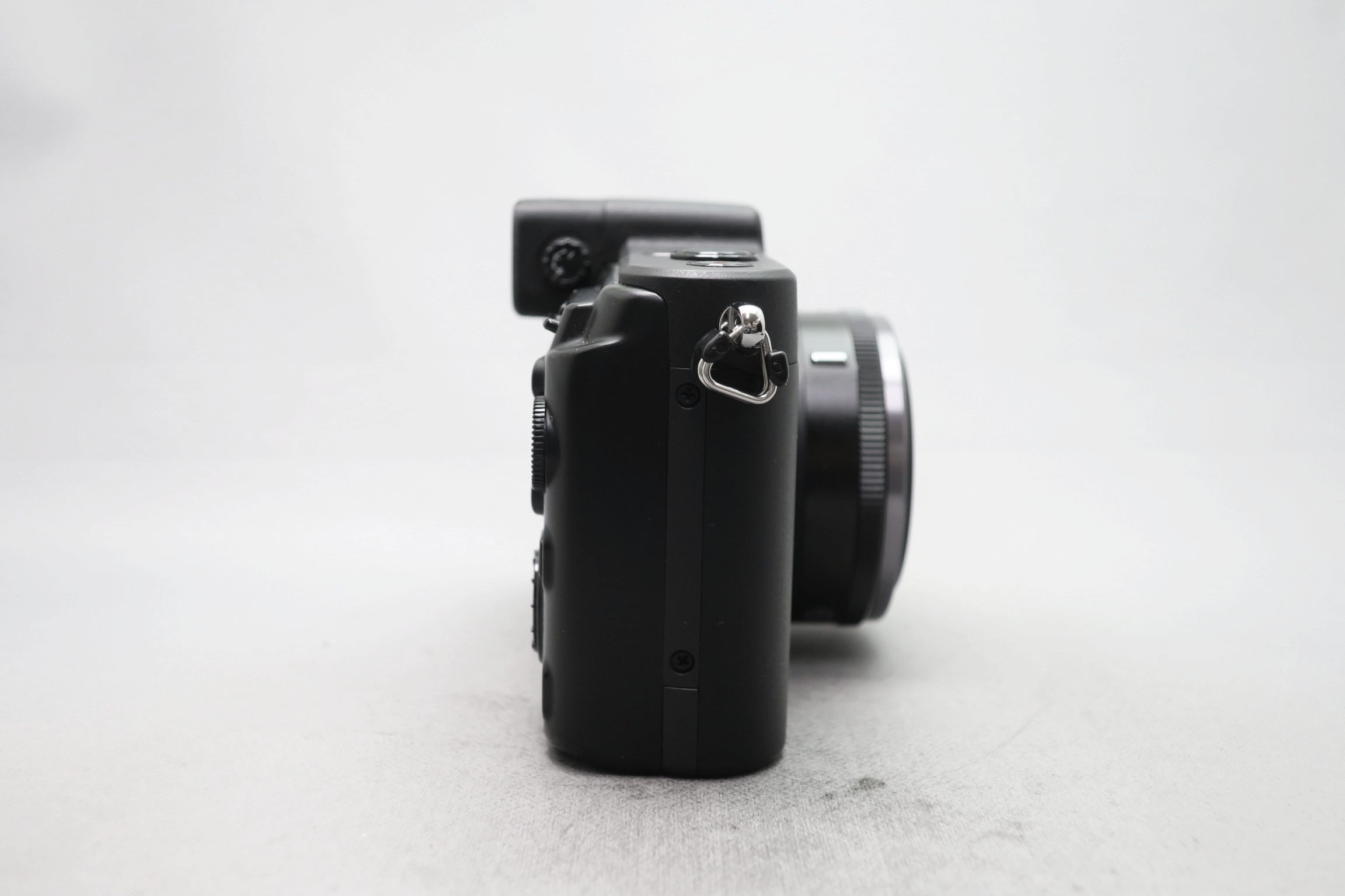 ニコン 1 V1 1 ニッコール 10/2.8