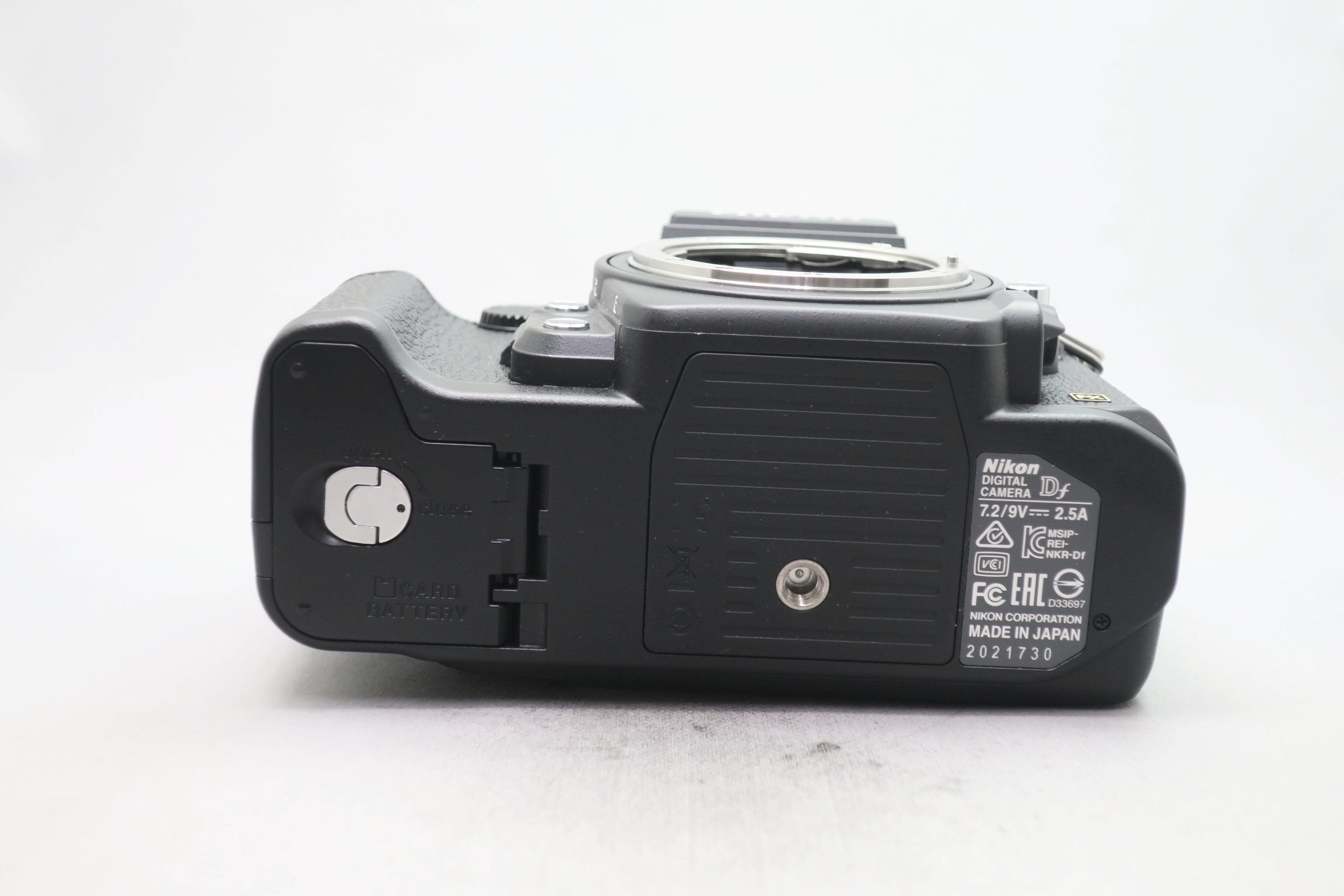 ニコン Df AF-S 50/1.8G SE