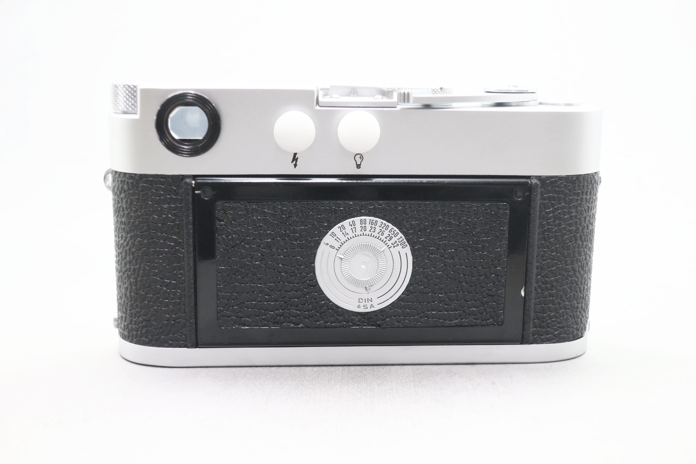 ライカ M3 102万台