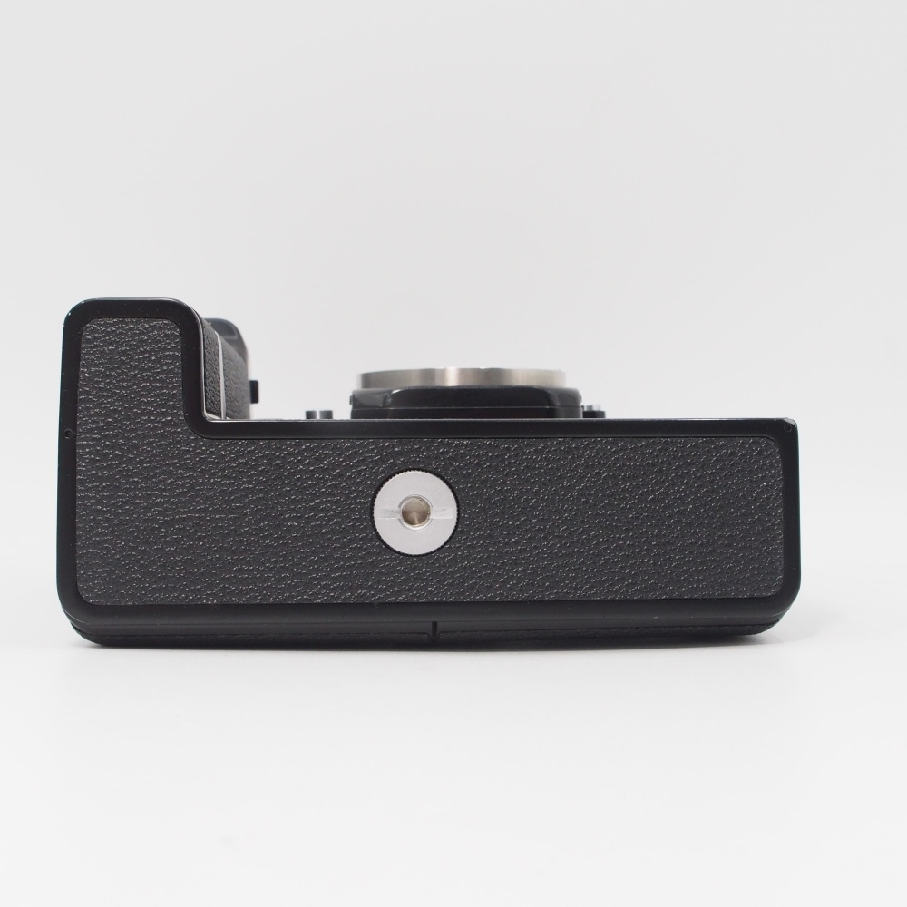 ニコン F2アイレベル ブラック (MD-2・MB-1付)【中古管理番号:T0949】