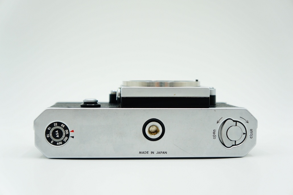 ニコン F アイレベル ボディ シルバー【中古管理番号:B2381】