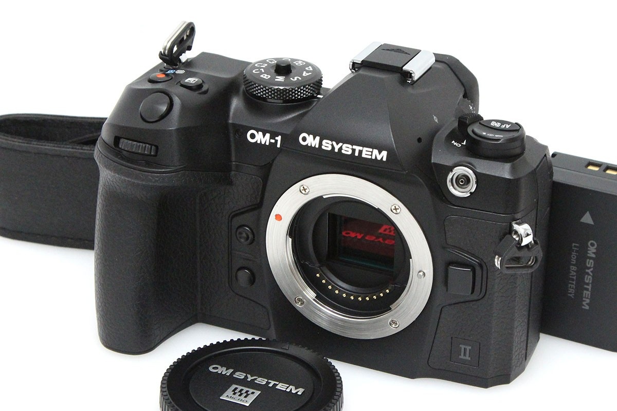 OM SYSTEM OM-1 Mark II ボディ(純正予備バッテリー付属・センサー清掃済) CA01-P397-2P3