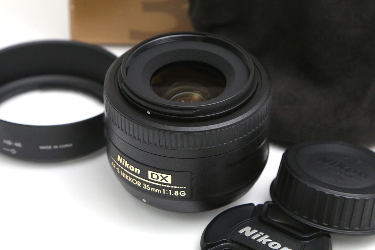 AF-S DX NIKKOR 35mm f/1.8G CA01-B4219-2N4