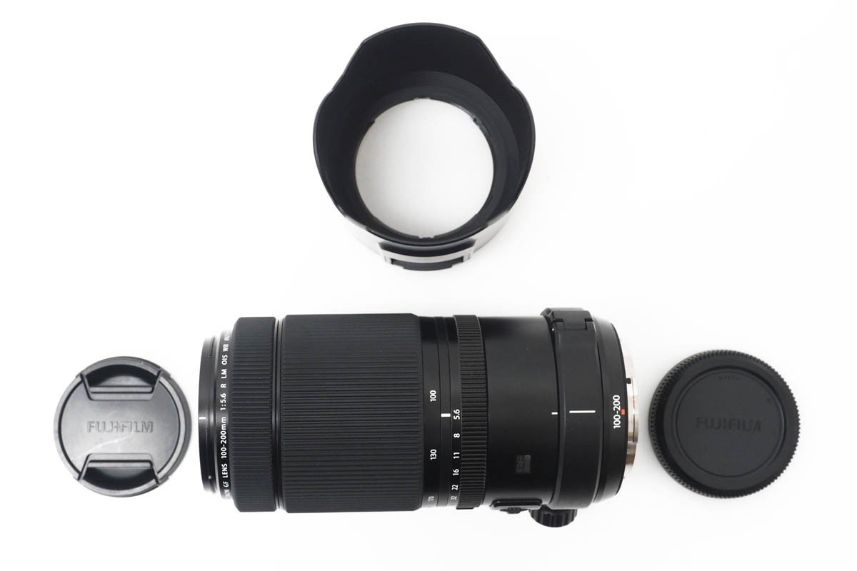 GF100-200mmF5.6 R LM OIS WR CA01-R710-2M3B
