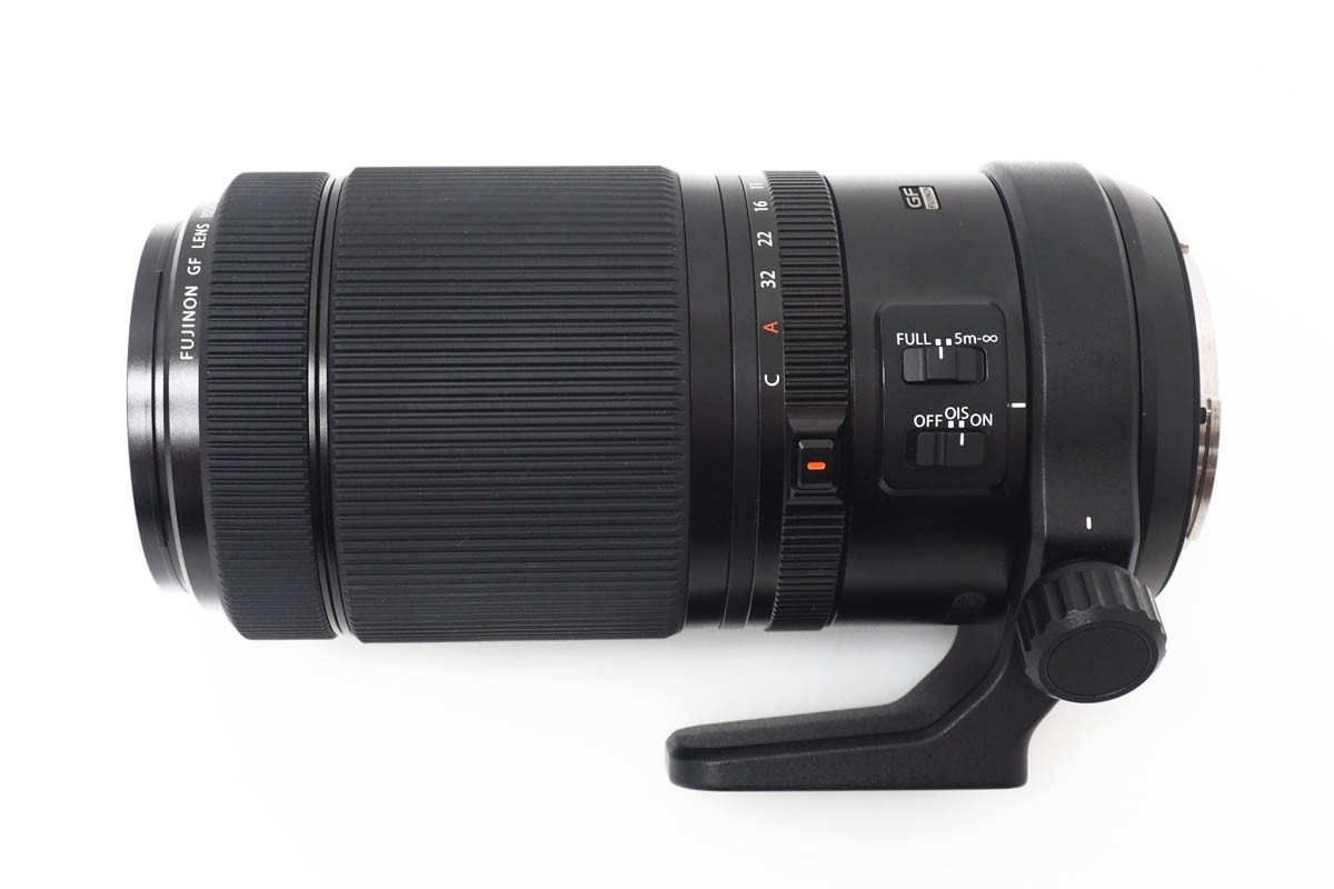 GF100-200mmF5.6 R LM OIS WR CA01-R710-2M3B