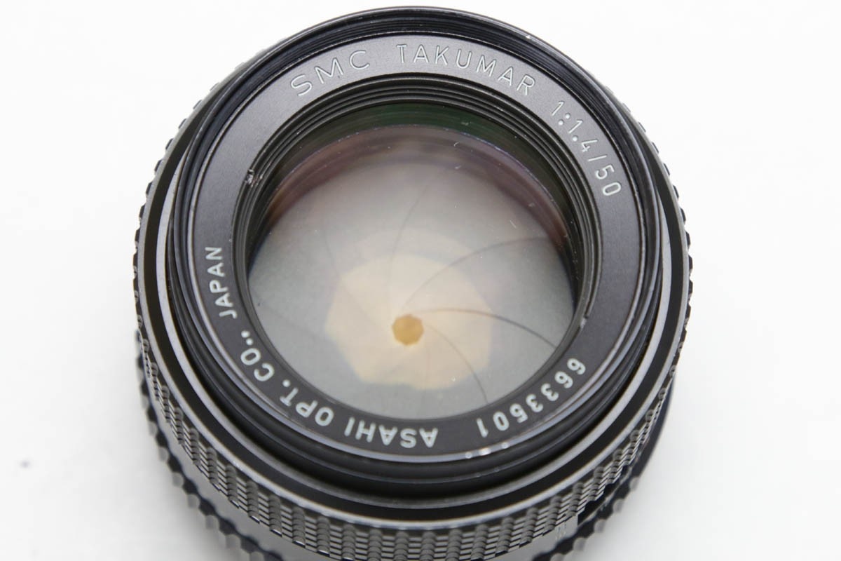 PENTAX SMC TAKUMAR 50mm F1.4 CA01-R007-2N2D