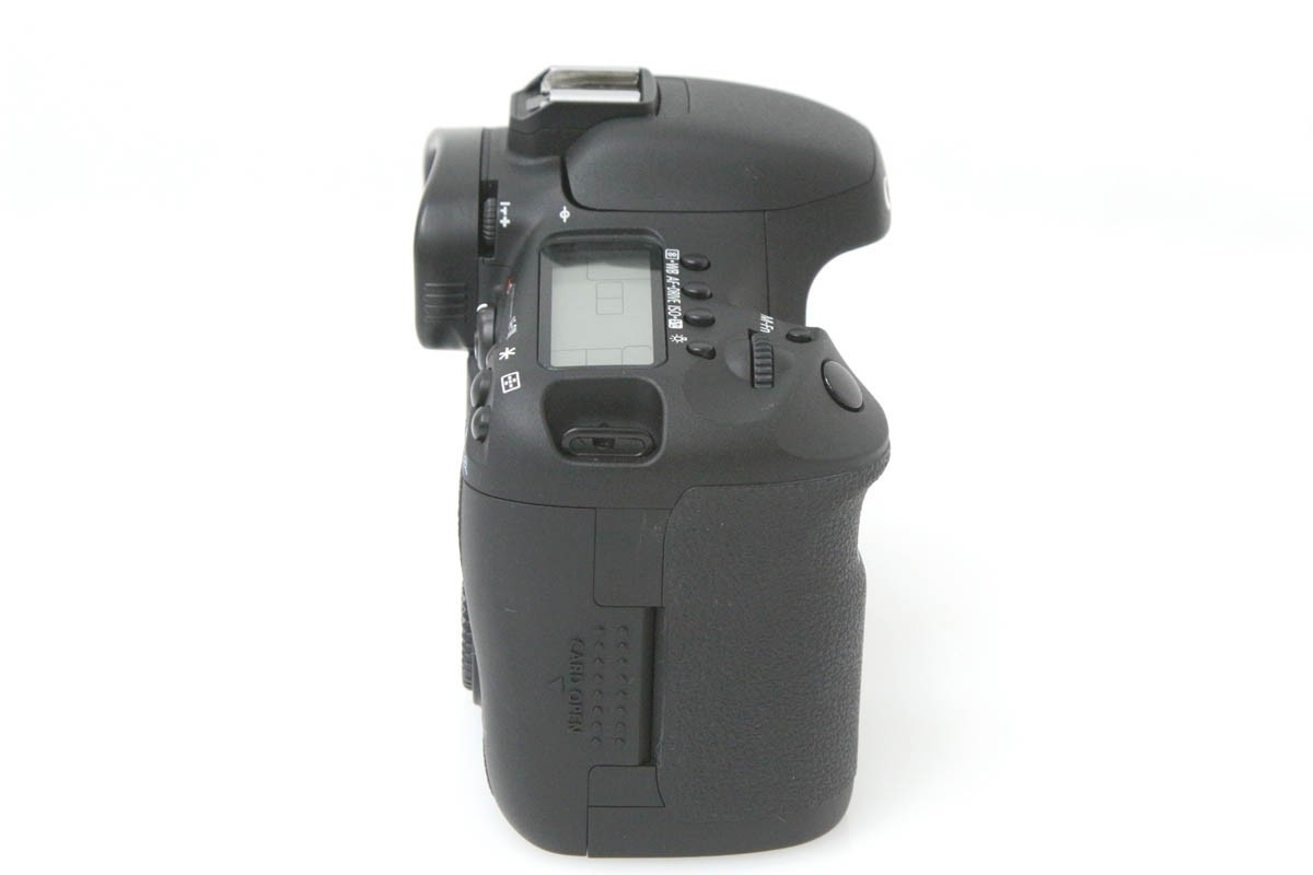 EOS 7D EF-S15-85 IS U レンズキット CA01-R1243-2Q1A