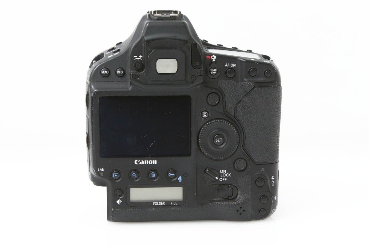 EOS-1D X Mark II ボディ CA01-R1626-3Y2C-ψ