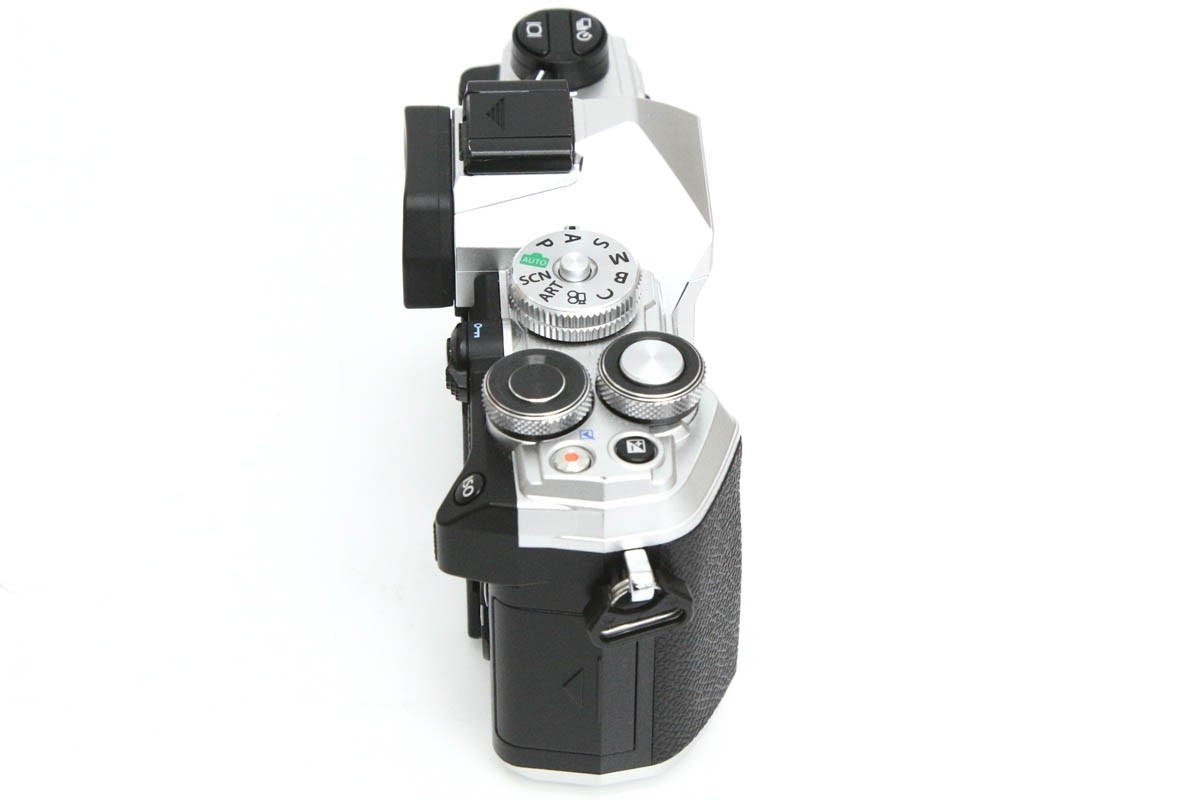 OM SYSTEM OM-5 12-45mm F4.0 PRO レンズキット CA01-R3322-3X2