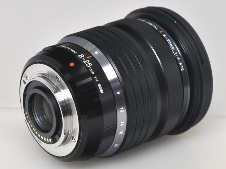 OM SYSTEM M.ZUIKO DIGITAL ED 8-25mm F4.0 PRO
