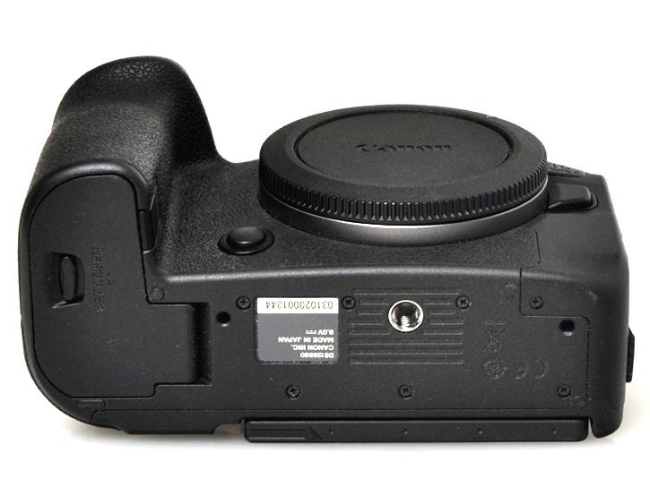 EOS R6 Mark IIボディー