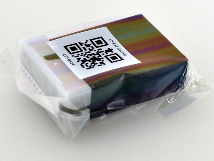 バッテリーパックLP-E17 新品同様品