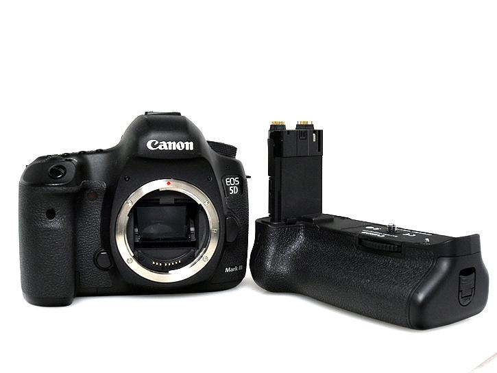 EOS5DMark III ボディ+BG-E11グリップ