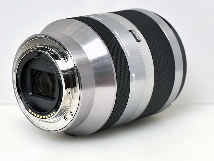 E18-200mm F3.5-6.3 OSS SEL18200