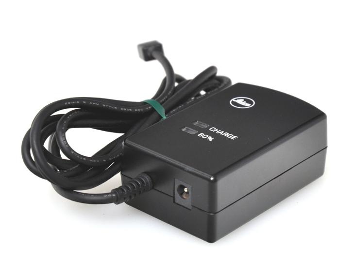 ライカSシステム用 クイックチャージャー 16009