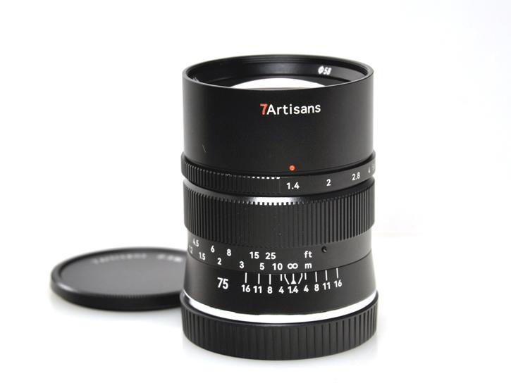 七工匠 75mm F/1.4 Zマウント